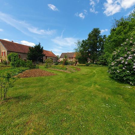 Jardin Des Sens, La Rente D'Eguilly Bed & Breakfast Екстериор снимка