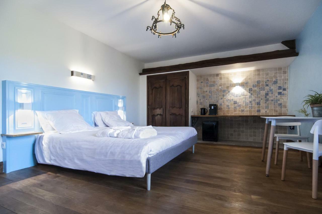 Jardin Des Sens, La Rente D'Eguilly Bed & Breakfast Екстериор снимка