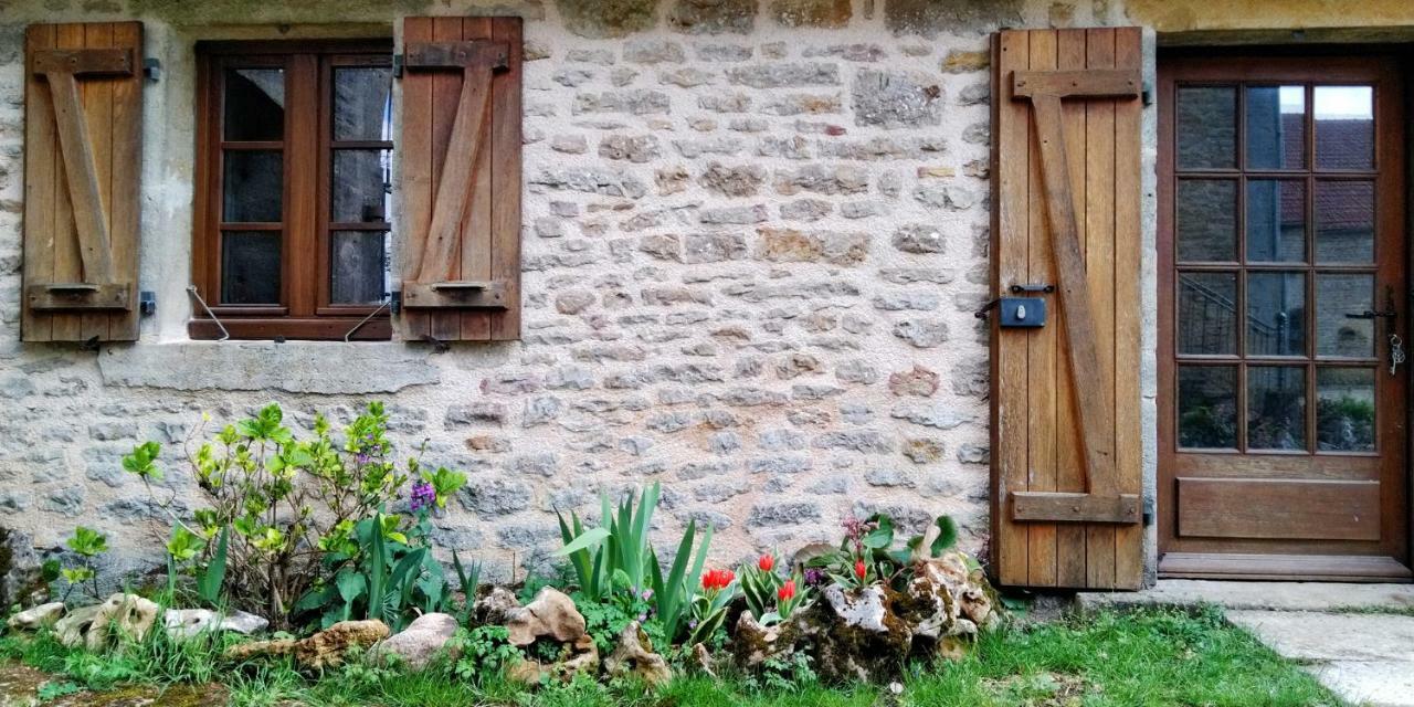Jardin Des Sens, La Rente D'Eguilly Bed & Breakfast Екстериор снимка