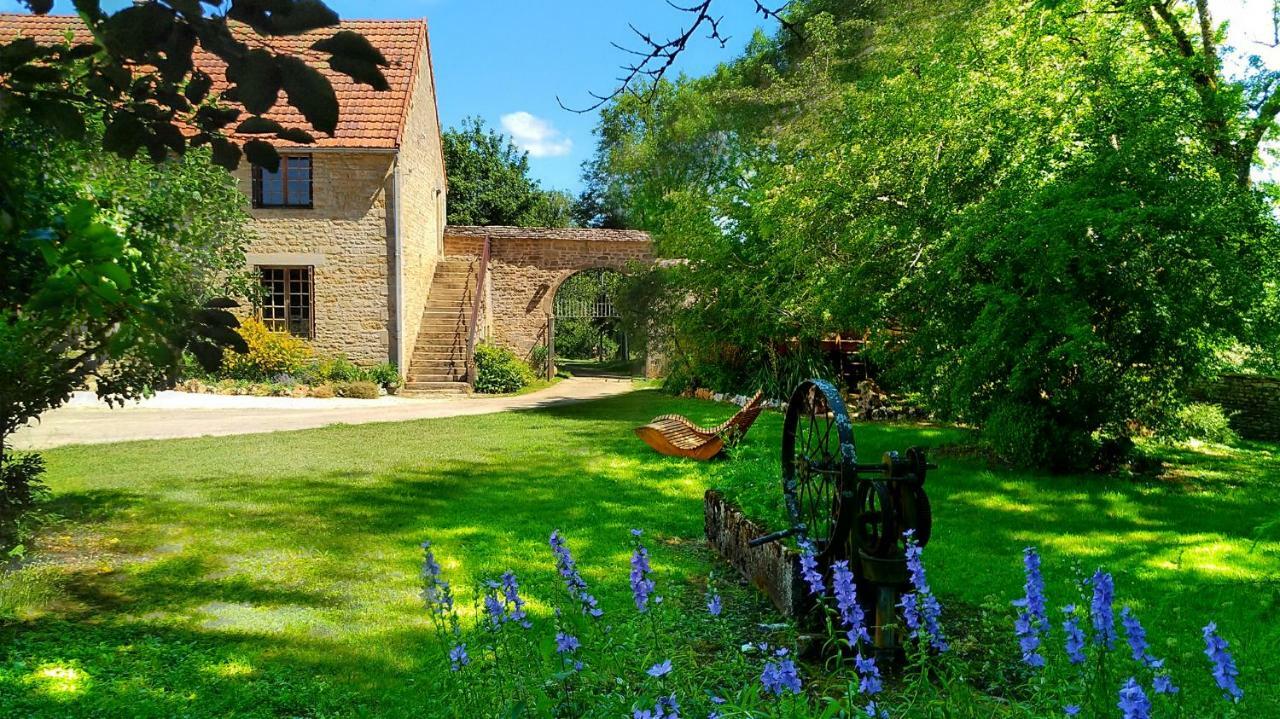 Jardin Des Sens, La Rente D'Eguilly Bed & Breakfast Екстериор снимка