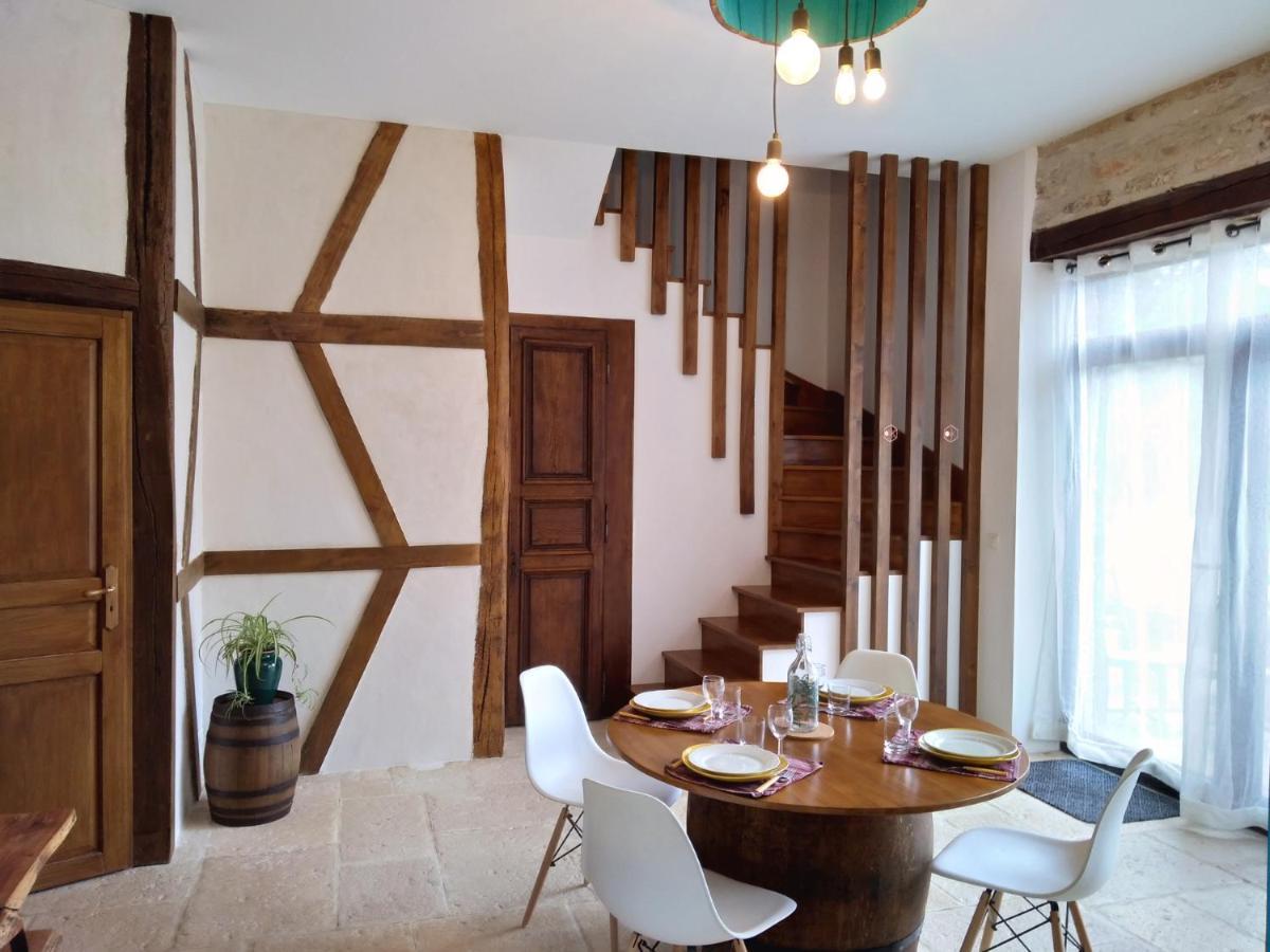 Jardin Des Sens, La Rente D'Eguilly Bed & Breakfast Екстериор снимка